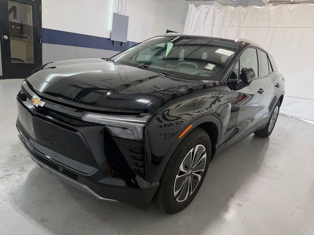 2025 Chevrolet Blazer EV LT - Photo 35