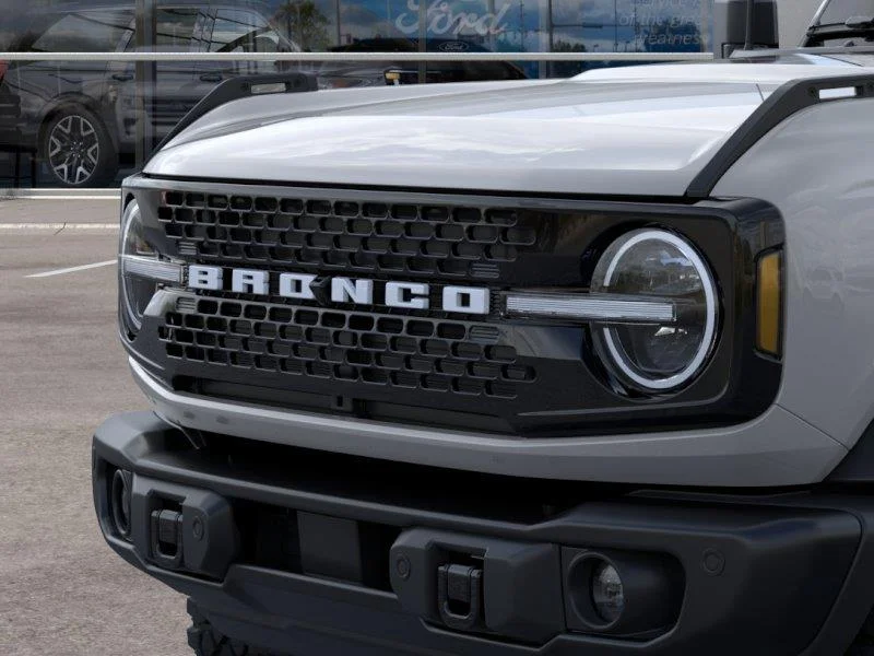 New 2026 Avalanche Gray Ford Badlands® image 19