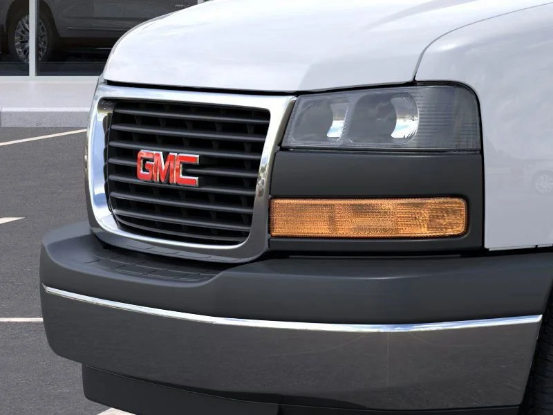 2025 GMC Savana Cargo Work Van - Photo 13