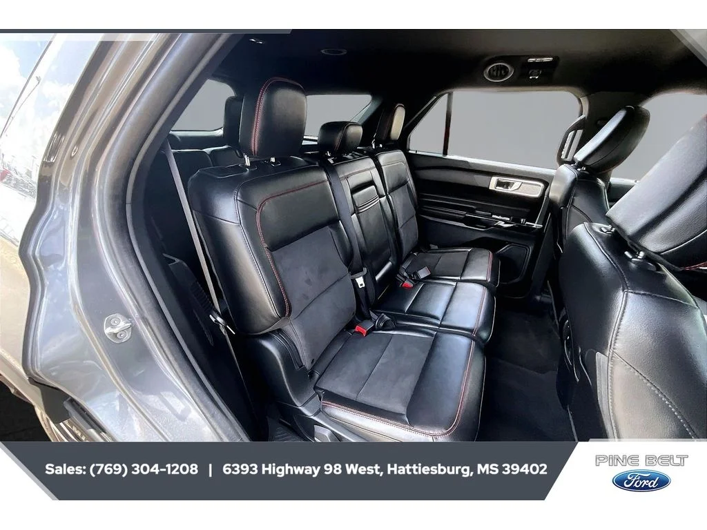 Used 2022 Carbonized Gray Metallic Ford ST-Line image 20