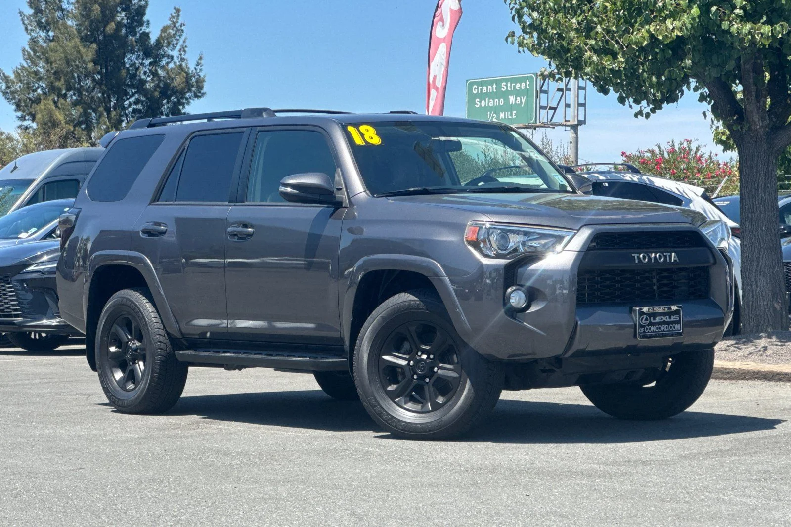 Used 2018 Magnetic Gray Metallic Toyota SR5 Premium image 2