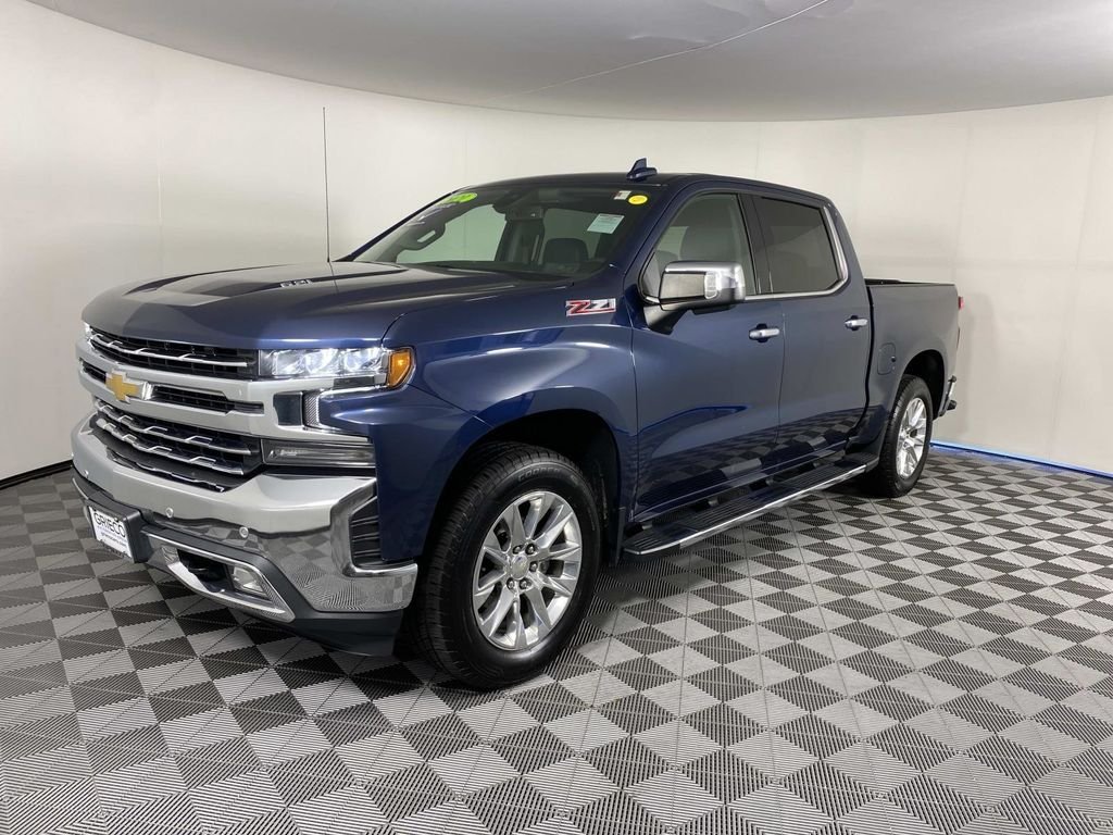 Used 2021 Blue Chevrolet LTZ image 4