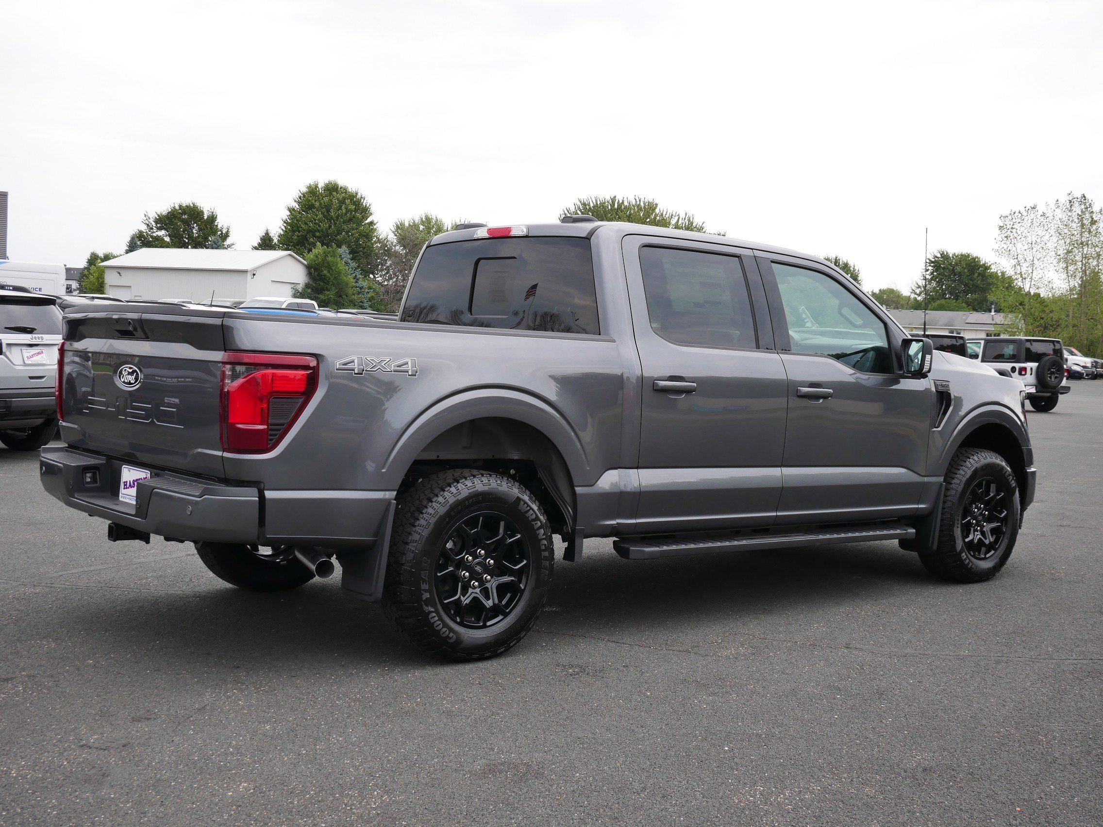 New 2026 Carbonized Gray Metallic Ford XLT image 3