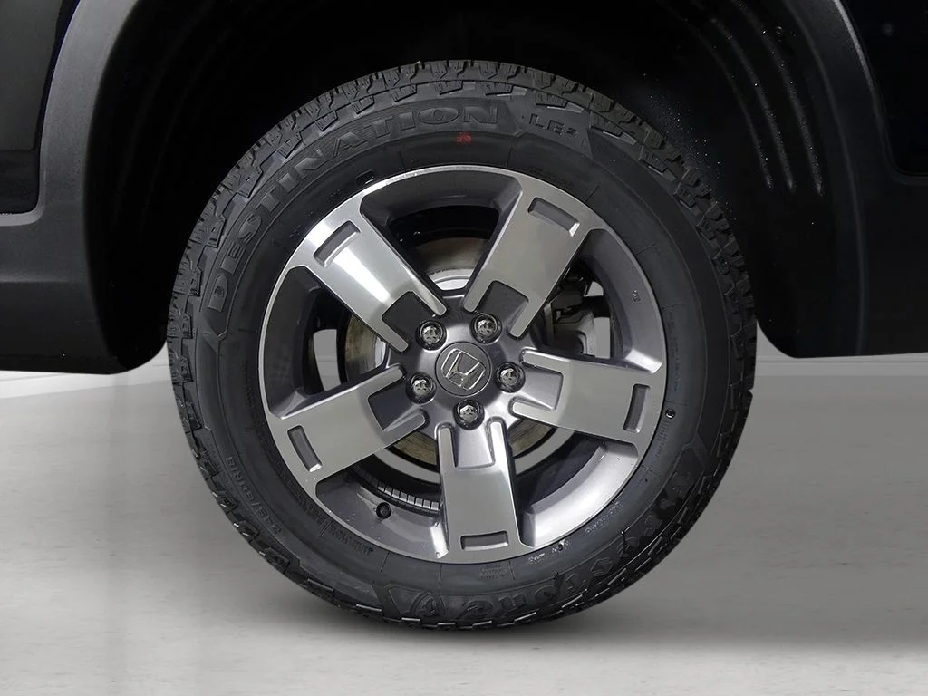 New 2026 Crystal Black Pearl Honda RTL image 10