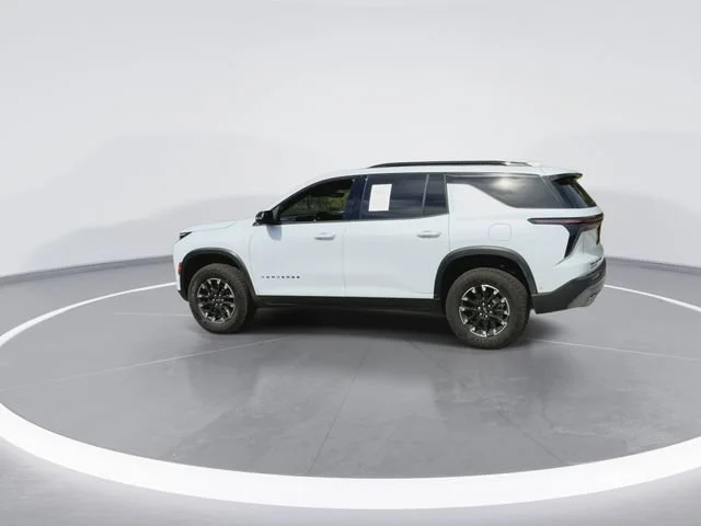 Certified Used 2026 Polar White Tricoat Chevrolet Z71 image 7