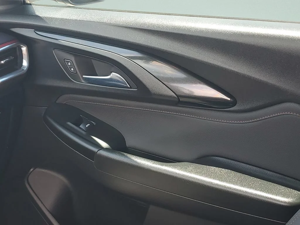 Used 2023 Mosaic Black Metallic Chevrolet RS image 13