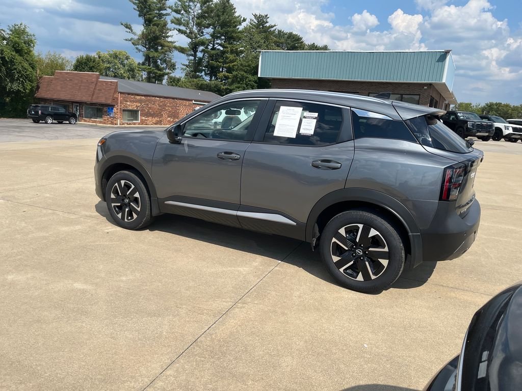 Used 2026 Gray Nissan SV image 3