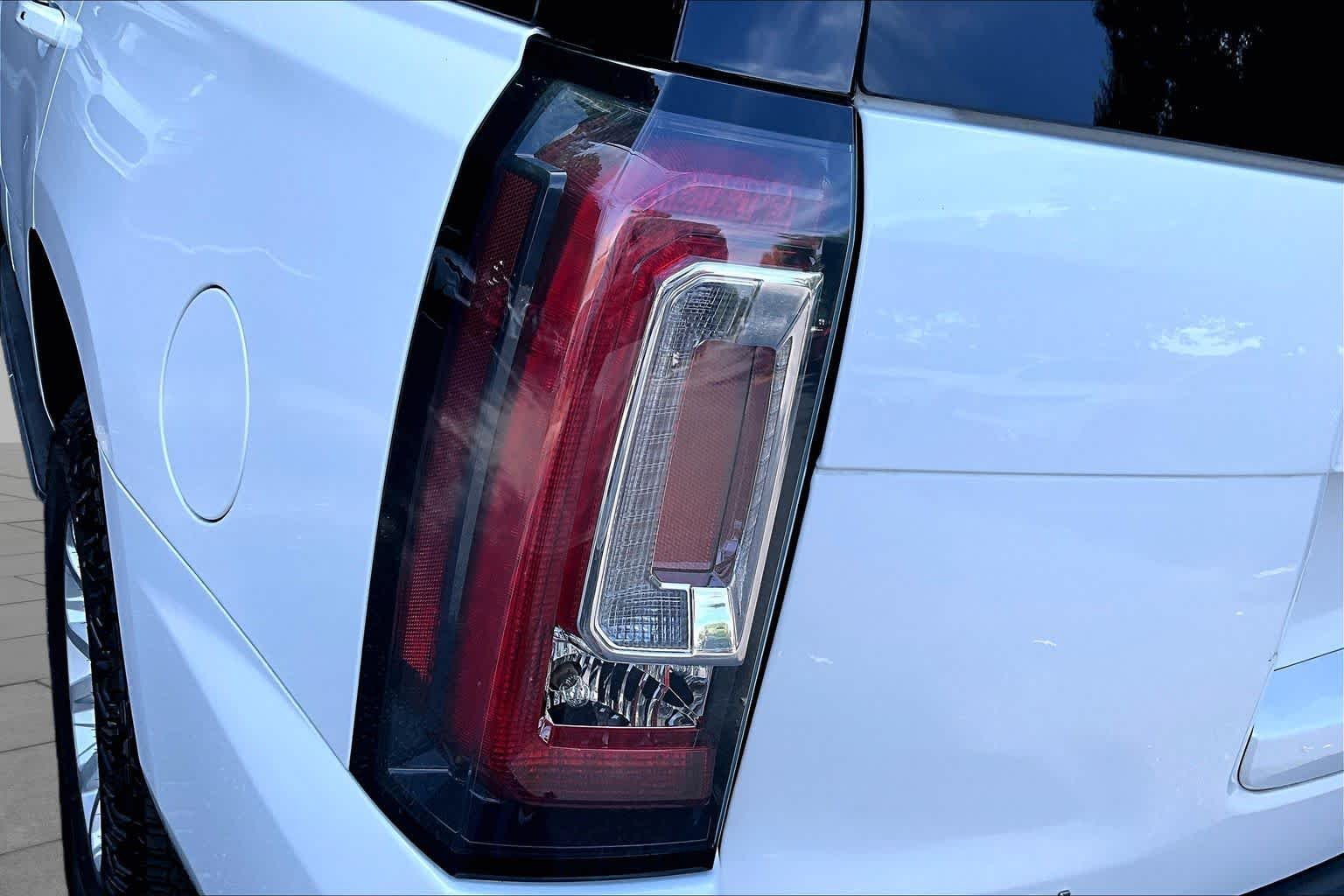 Used 2017 Summit White GMC SLT image 28
