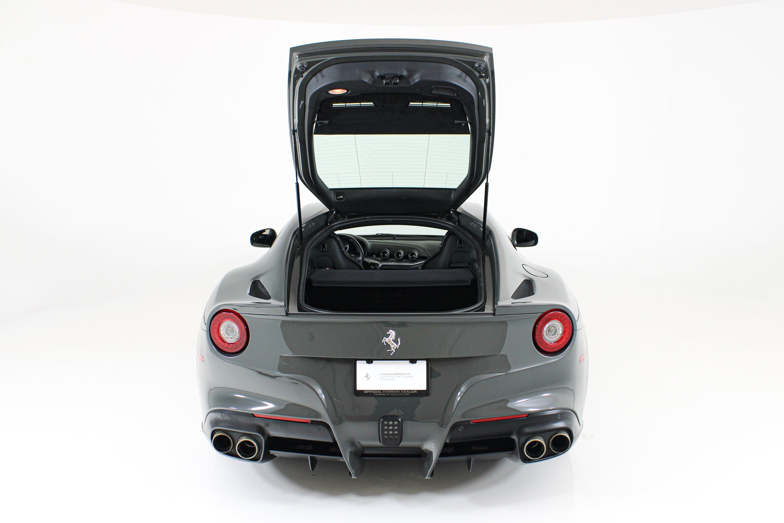 Used 2015 Grigio Scuro Ferrari  image 48