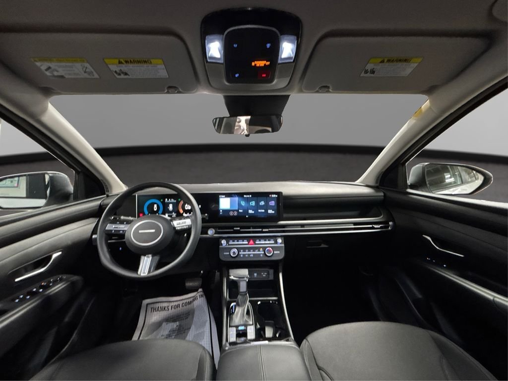 2025 Hyundai Tucson SE - Photo 26