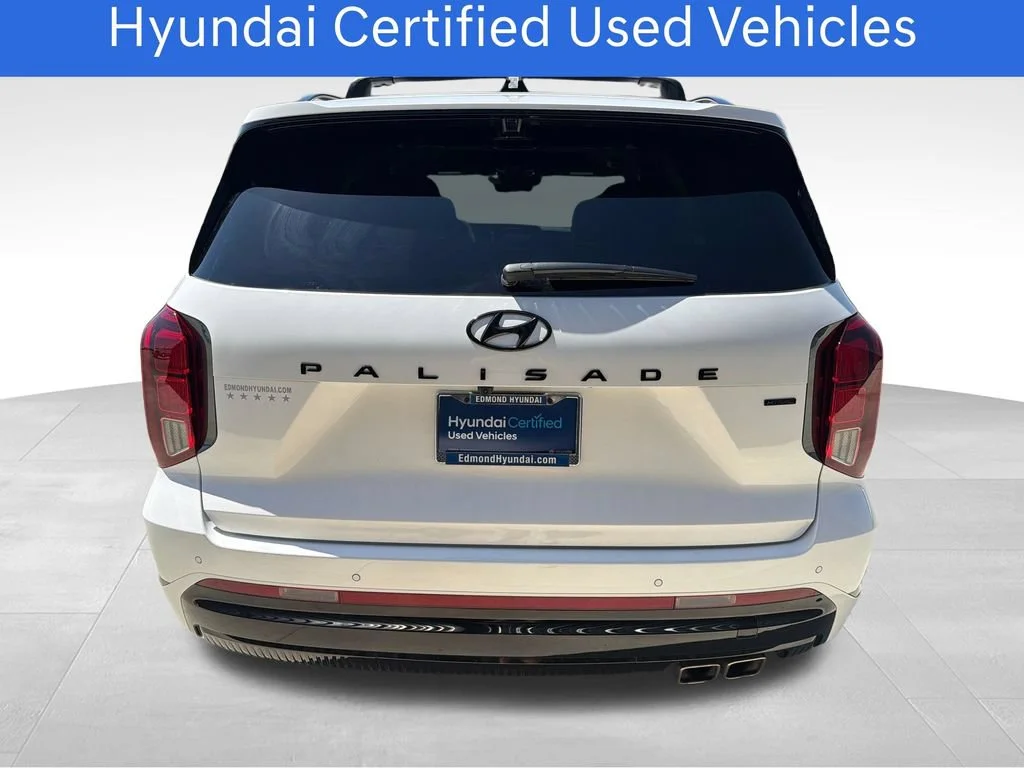 Certified Pre-Owned 2025 Hyundai Palisade Calligraphy Night Edition