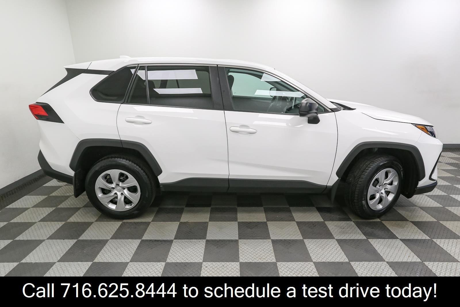 Used 2023 Ice Cap Toyota LE image 7