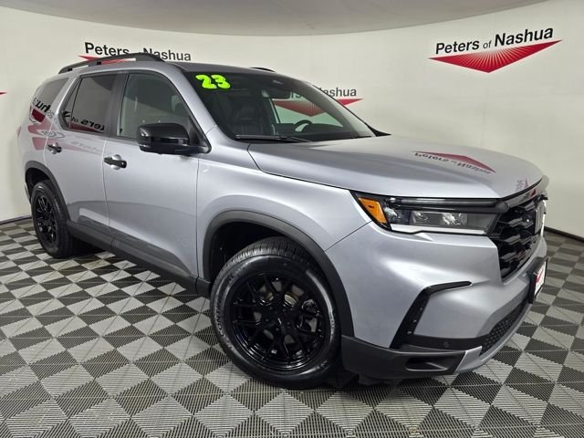 Used 2023 Lunar Silver Metallic Honda TrailSport image 1