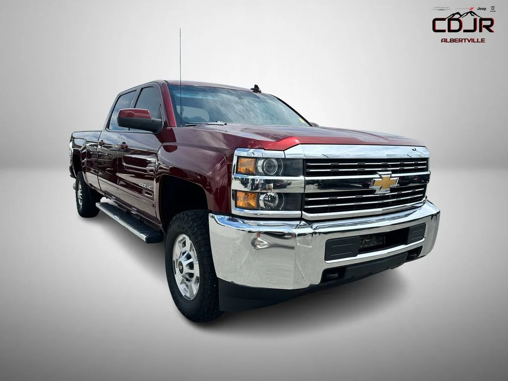 2016 Chevrolet Silverado HD LT 4WD Crew Cab Standard Box's photo