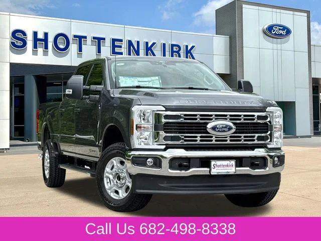 2026 Ford Super Duty F-250® XLT
