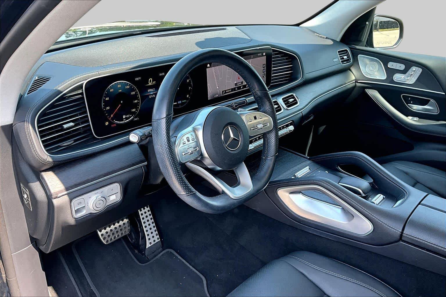 Used 2023 Black Mercedes-Benz GLS 450 image 18