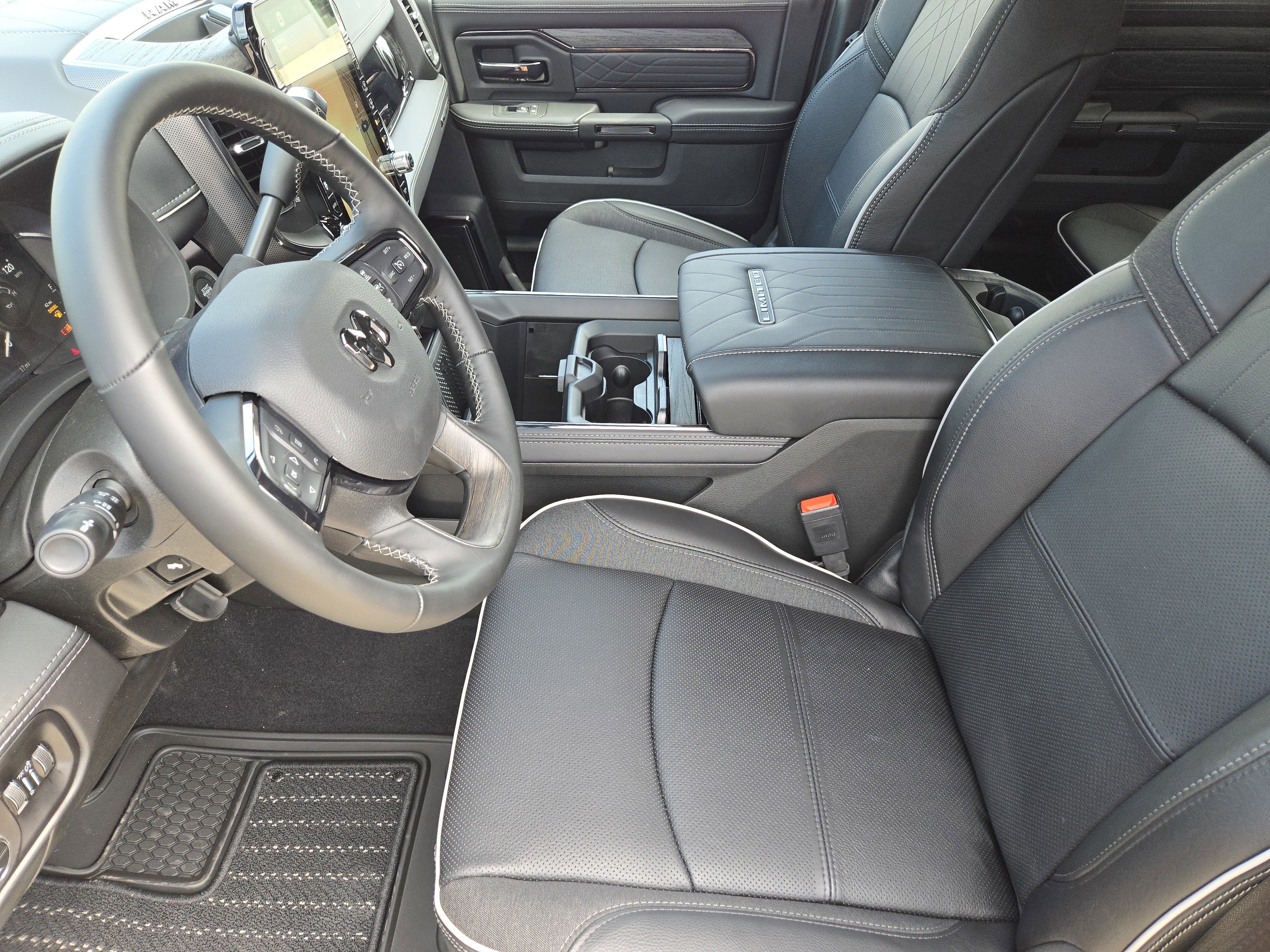 2026 RAM 2500 Limited - Photo 10