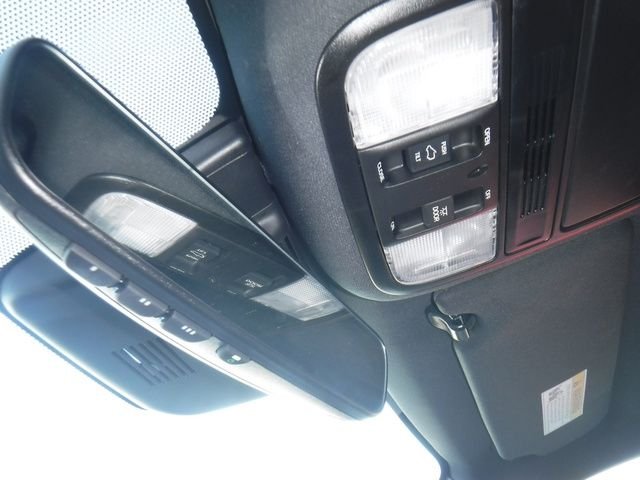 Used 2020  Honda EX-L image 25