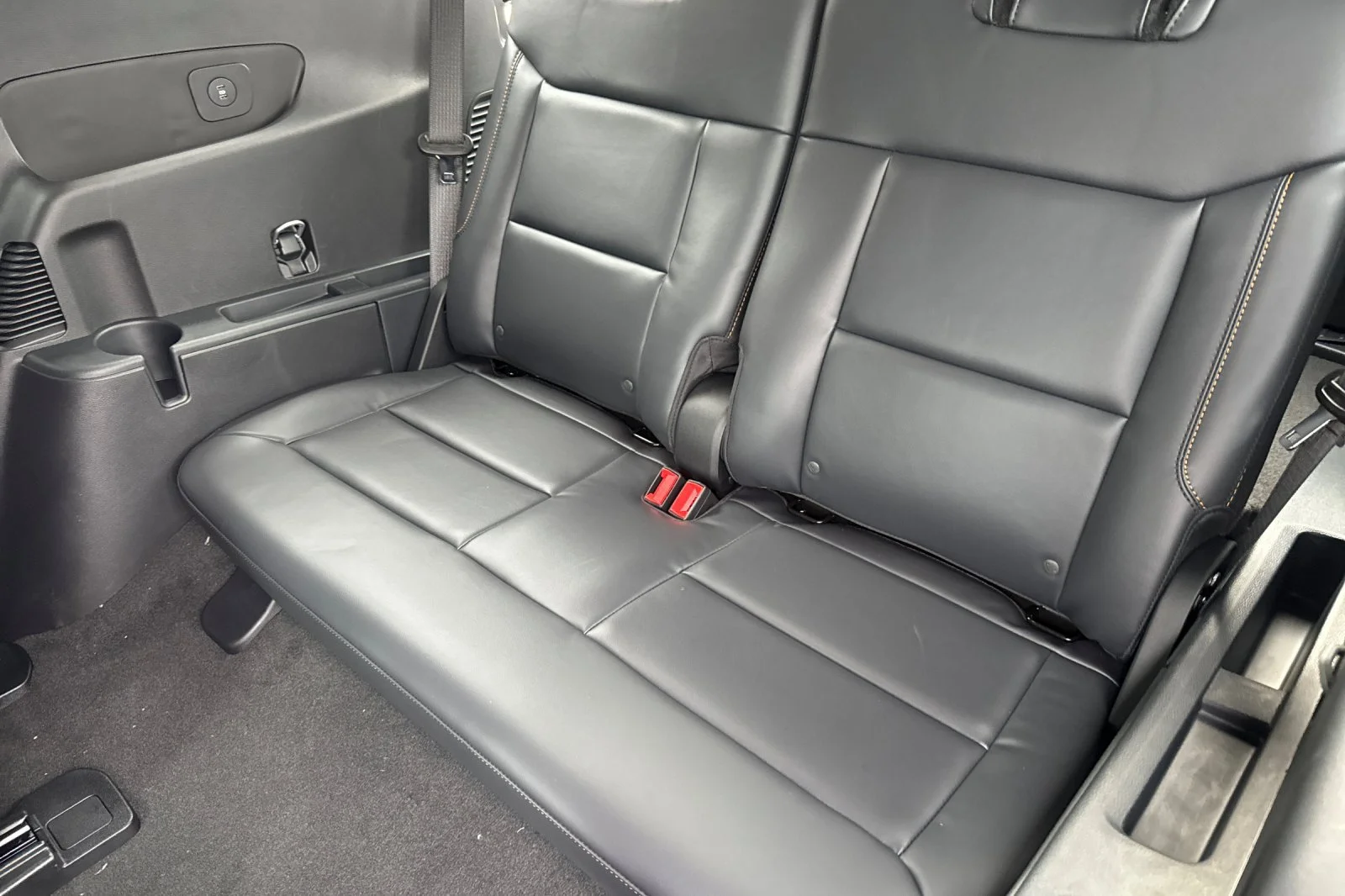 New 2027 Avalanche Gray Ford Tremor® image 17