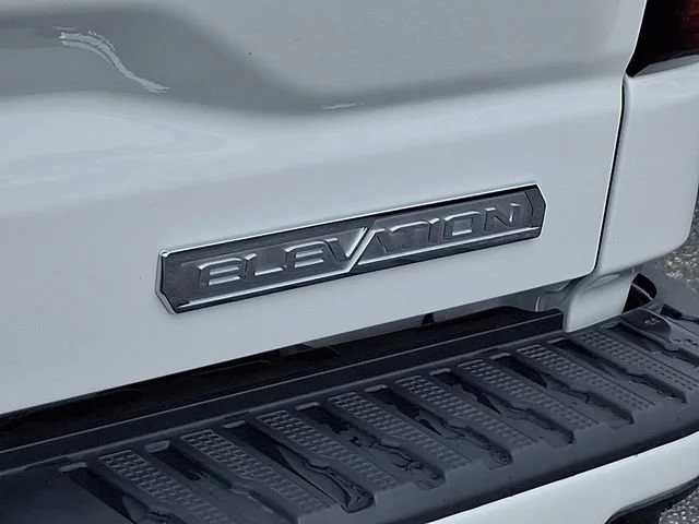 New 2026 Summit White GMC Elevation image 24
