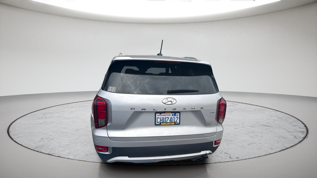 Used 2022 Silver Hyundai SEL image 3
