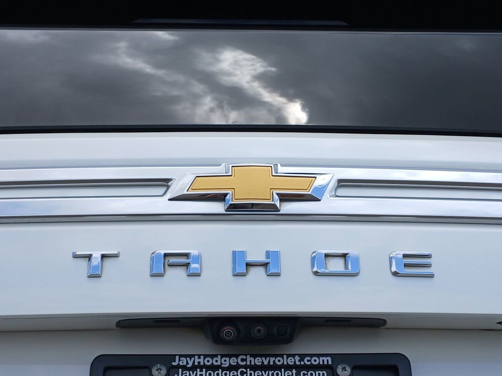 Used 2023 Iridescent Pearl Tricoat Chevrolet High Country image 33