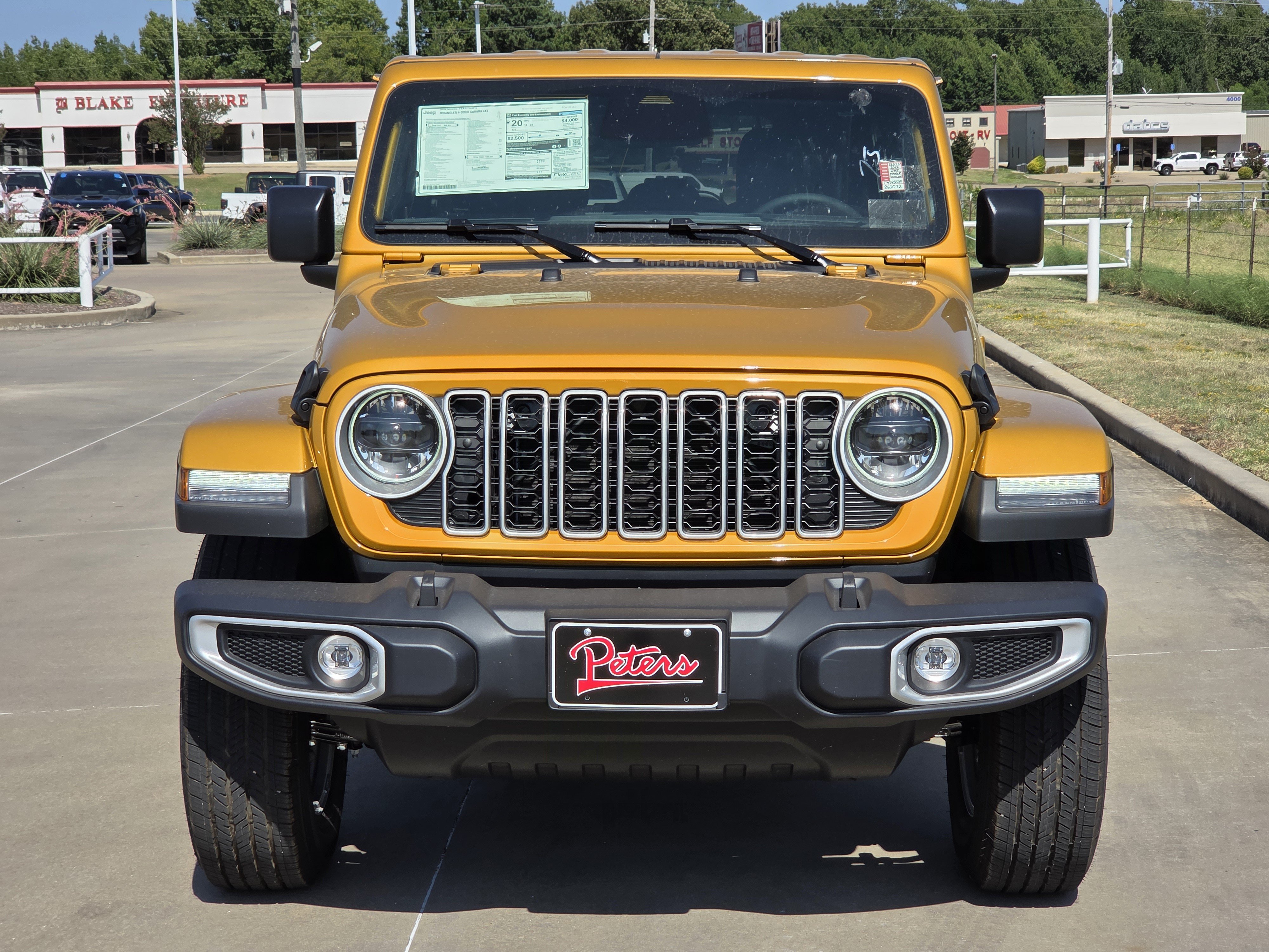New 2026 Goldilocks Jeep Sahara image 2