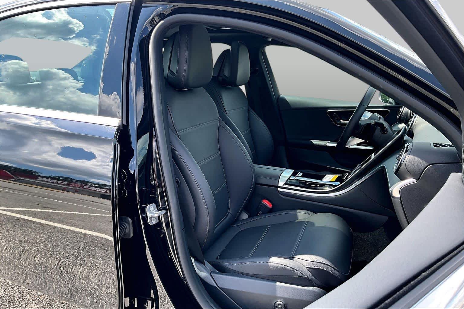 Used 2025 Black Mercedes-Benz C 300 image 9