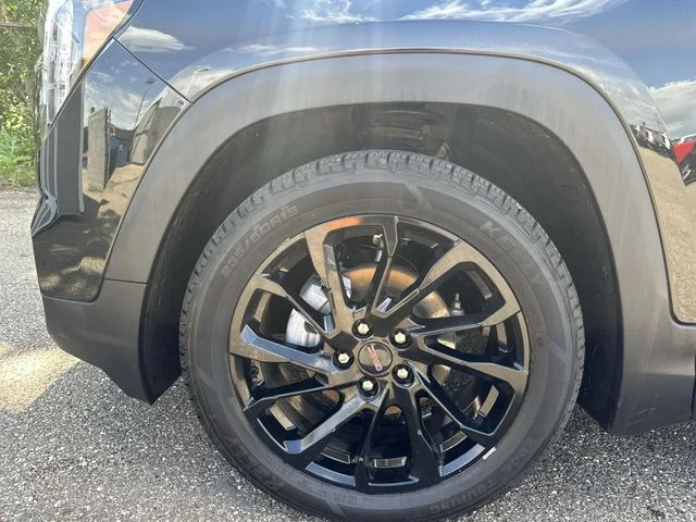 Used 2023 Black GMC SLE image 20