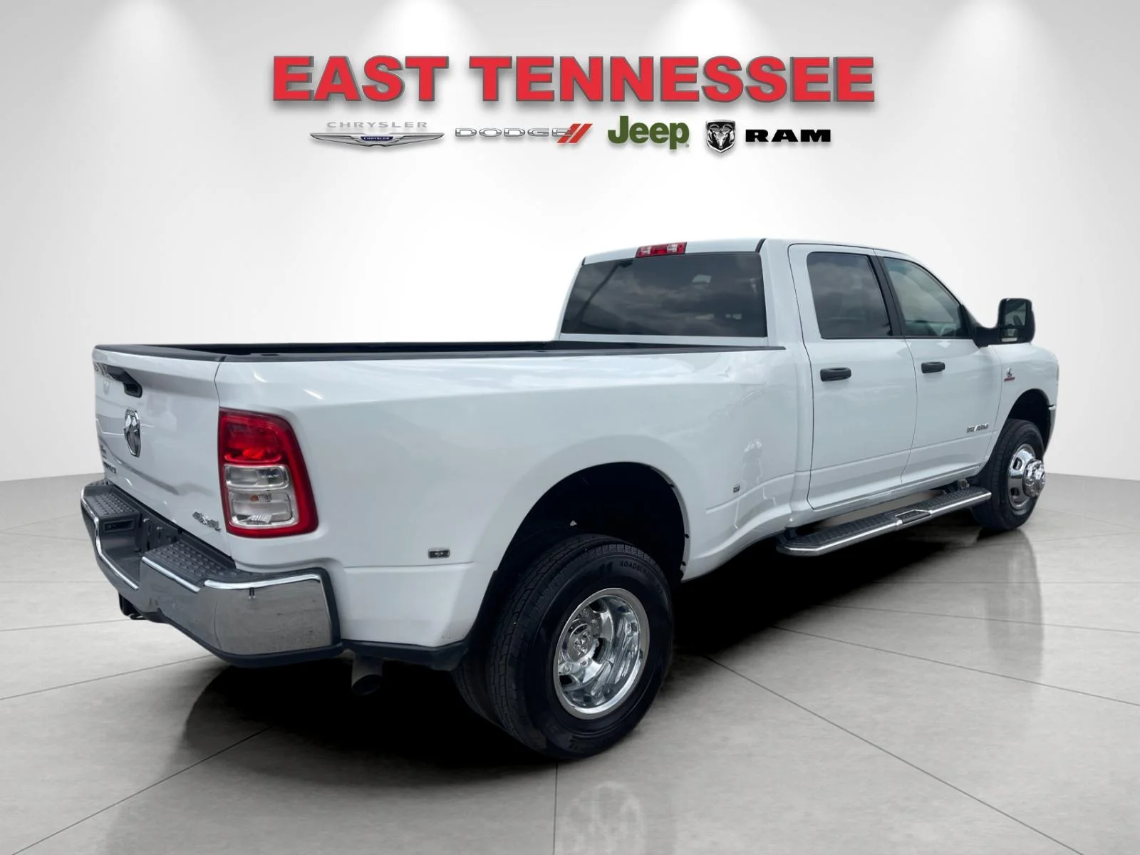 Used 2024 White Ram Big Horn image 3