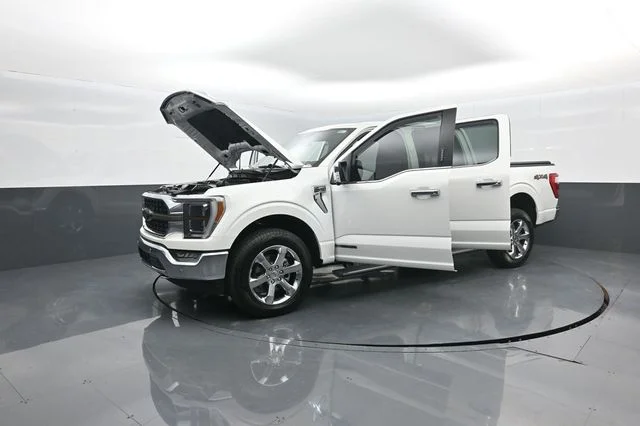 Certified Used 2023 White Metallic Ford King Ranch image 44