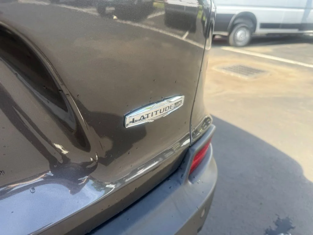 Used 2022 Gray Jeep Latitude Lux image 38