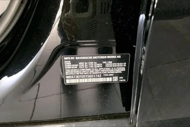 New 2026 Black Sapphire Metallic BMW xDrive28i image 13