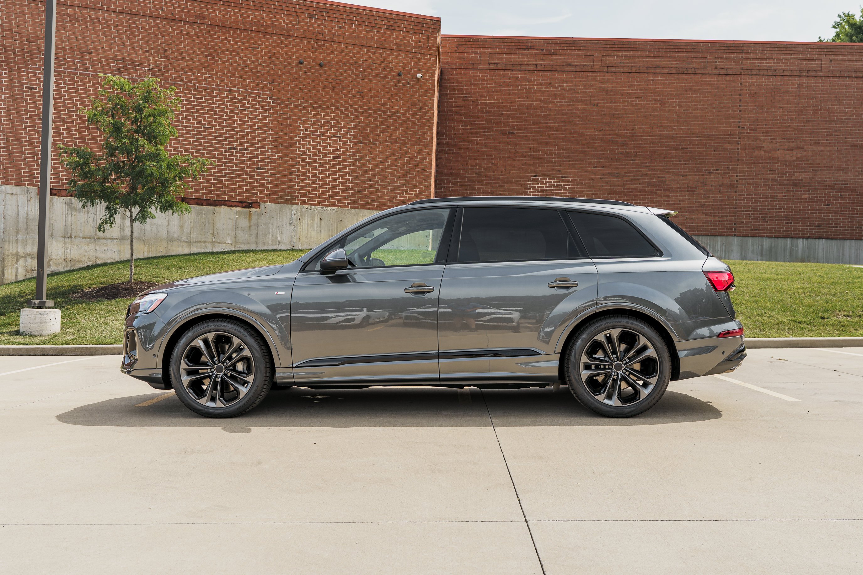 New 2026 DAYTONA GRAY Audi S line Premium Plus image 6