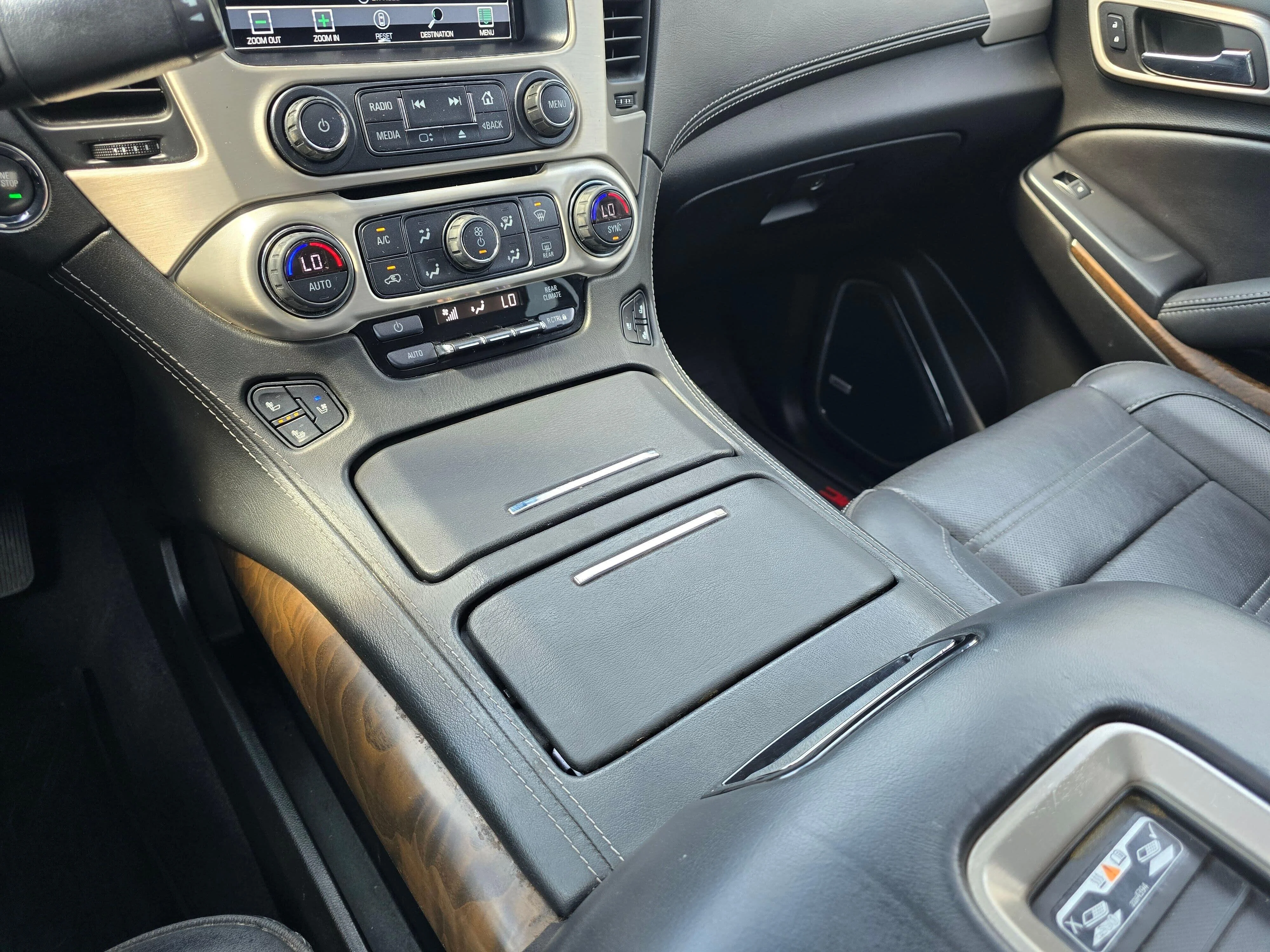 Used 2019 Sky GMC Denali image 27