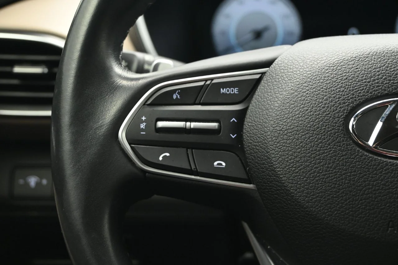 Used 2023 Twilight Black Hyundai SEL image 23