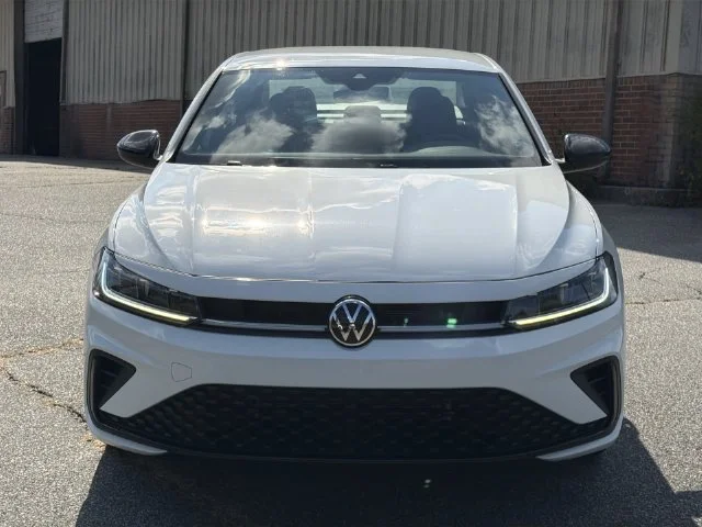 Used 2025 White Volkswagen 1.5T Sport image 16
