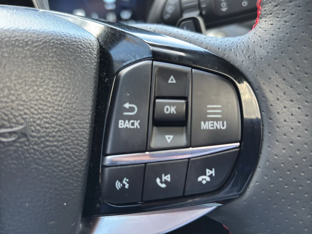 Used 2025 Star White Ford ST image 18