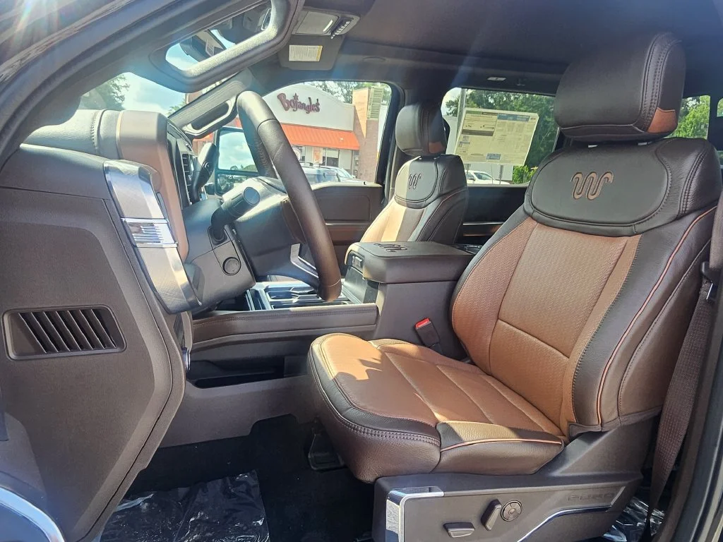 New 2026 Agate Black Metallic Ford F-250® King Ranch® image 4