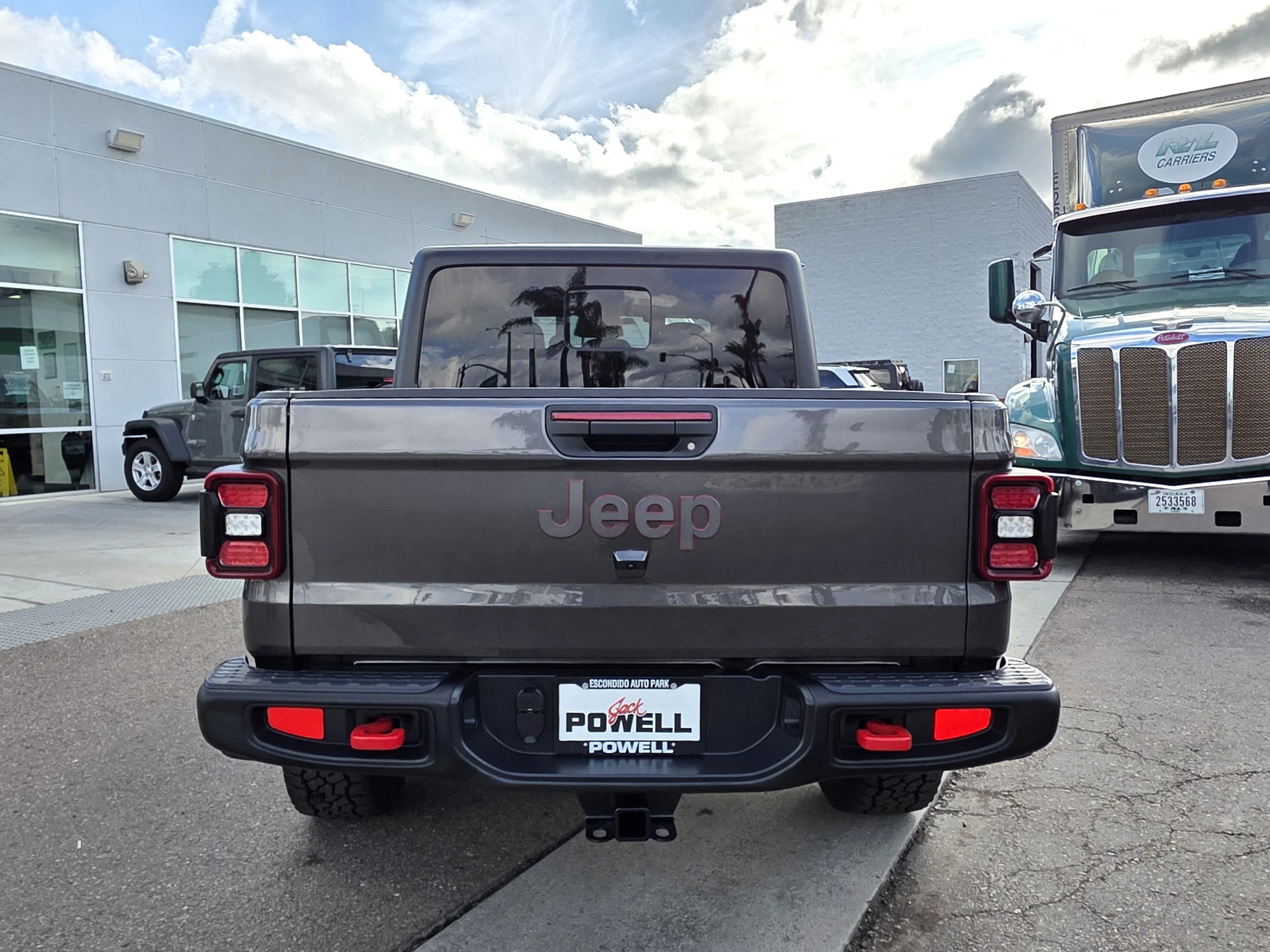 New 2026 Crystal Metallic Jeep Rubicon image 4