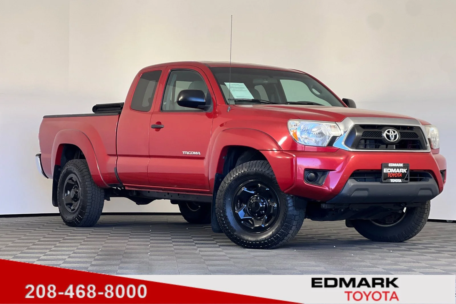 2015 Toyota Tacoma 4x4 Access Cab AT's photo
