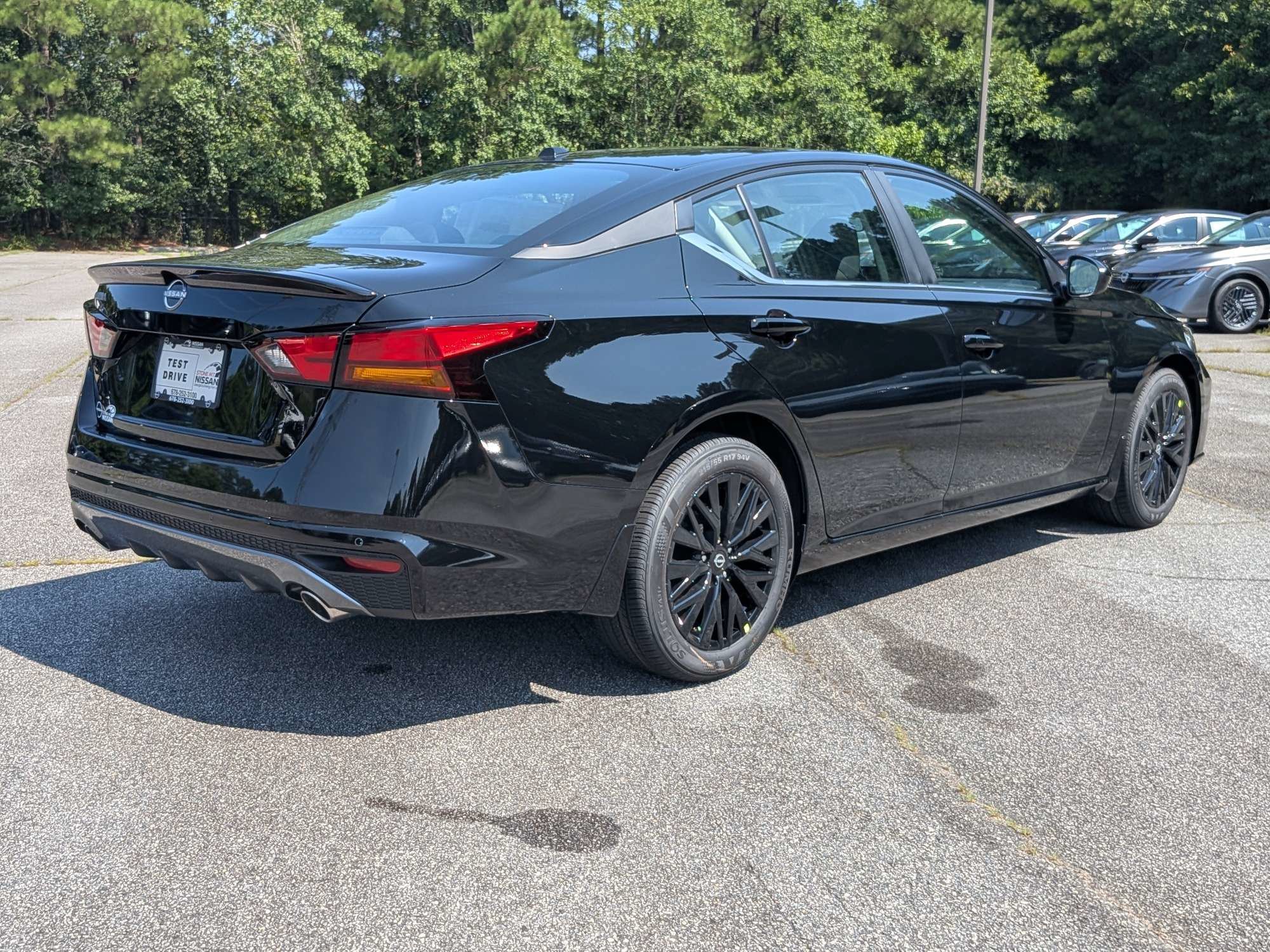 New 2026 Black Nissan 2.5 SV image 3