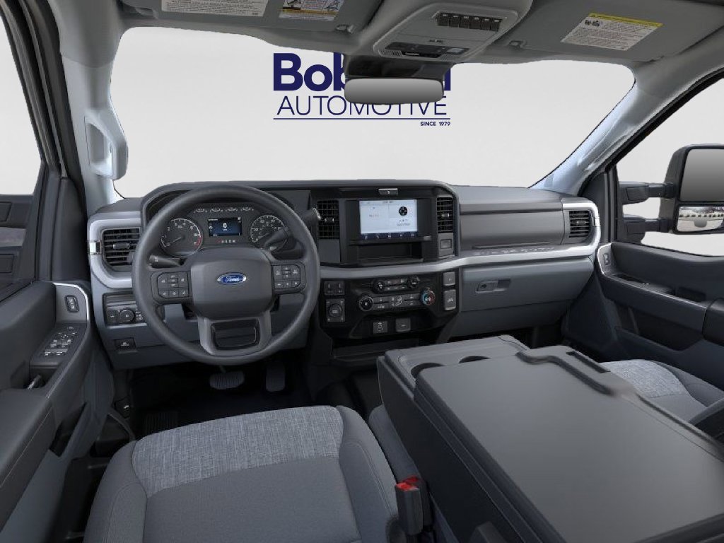 2026 Ford F-350 Super Duty XLT - Photo 9