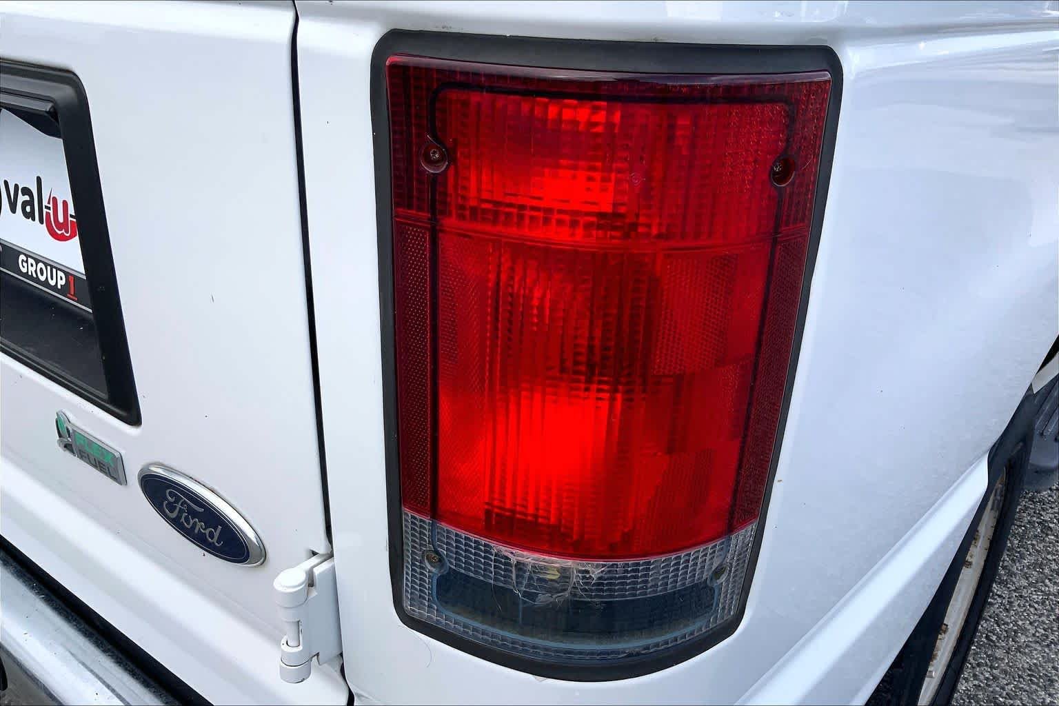 Used 2014 Oxford White Ford XLT image 29
