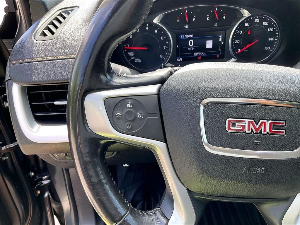 Used 2018 Gray GMC SLE image 23