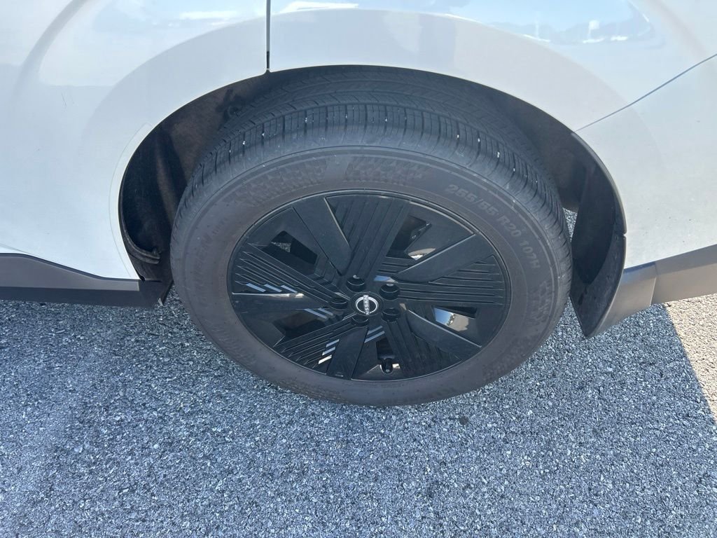 Used 2025 White Nissan SV image 8