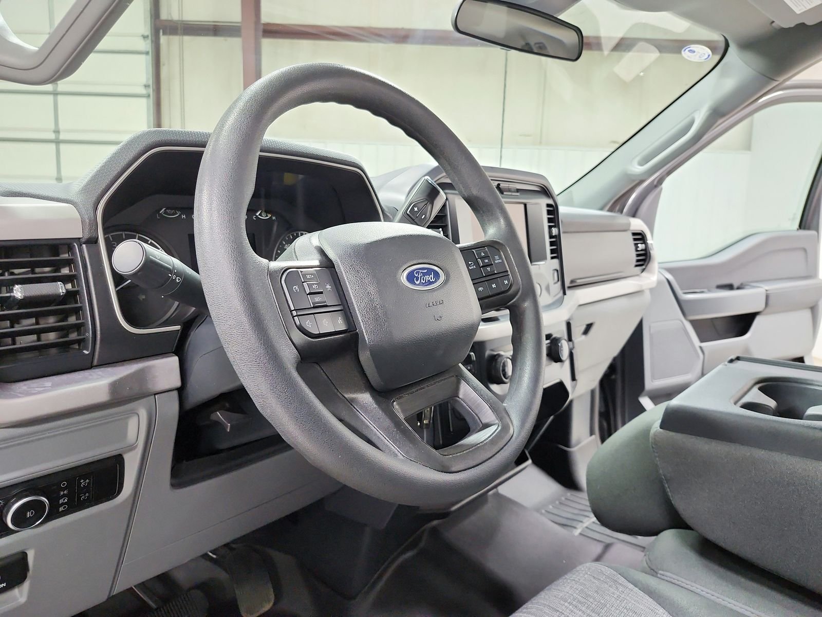 Used 2023  Ford XLT image 19