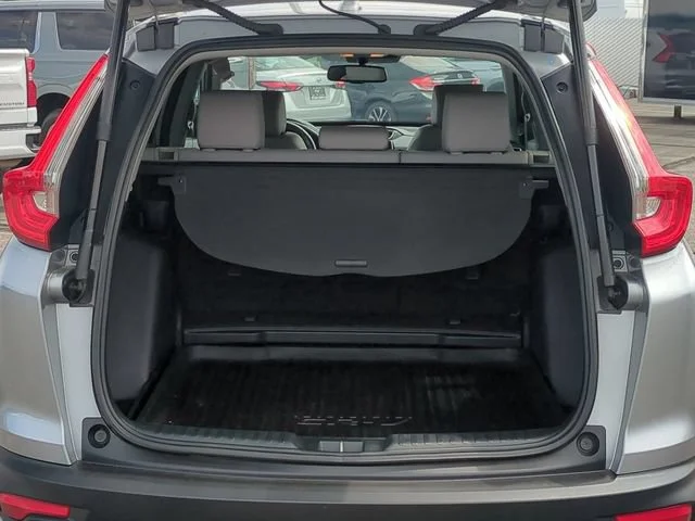 Used 2018 Silver Honda Touring image 31