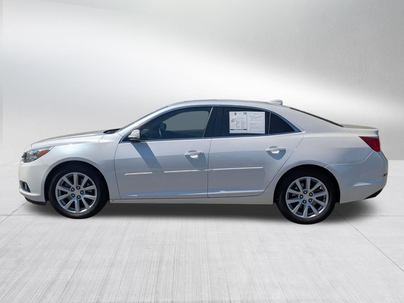 Used 2015 Chevrolet Malibu 3LT with VIN 1G11E5SX5FF135423 for sale in Santa Clarita, CA
