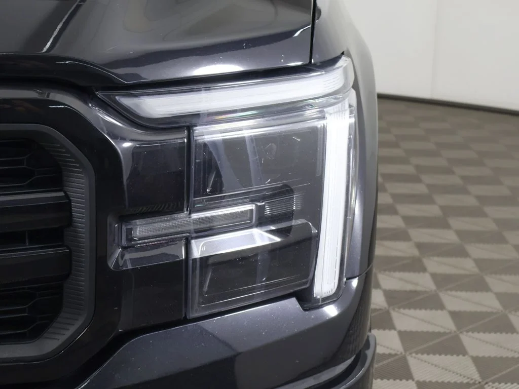 Used 2024 Agate Black Metallic Ford Lariat image 19